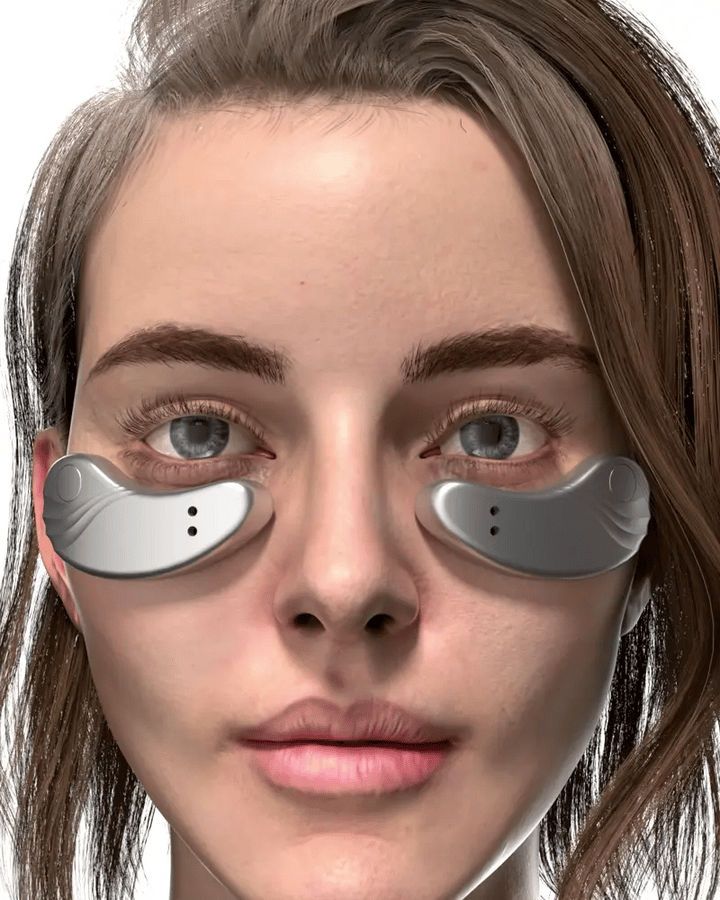 The contour design wraps around the entire eye zone — including the outer corners that standard patches miss